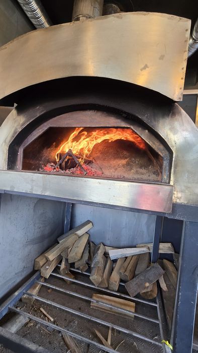 Фудтрак food truck кухня на колесах торговий причіп