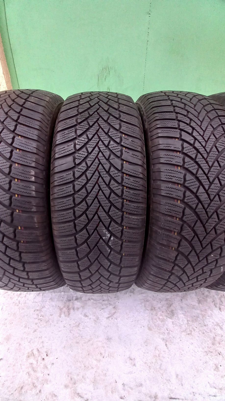 Шини всесезонні m+s 4шт R17 Bridgestone LM-005 215/65/17 Франція 2020р