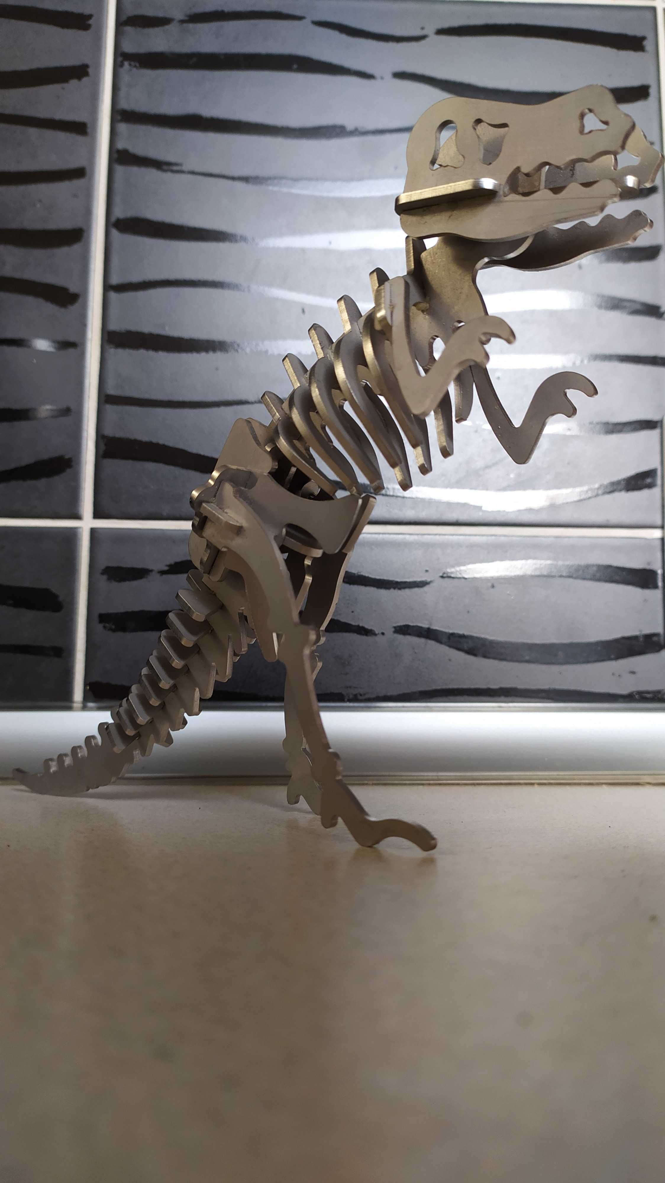 Dinozaur Puzle 3D Metal TYRANOSAUR Super Prezent na Święta dla Niego