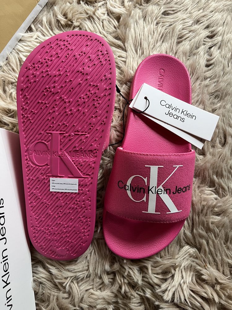 Calvin Klein różowe klapki lekkie r 37 slide monogram co ck logowane