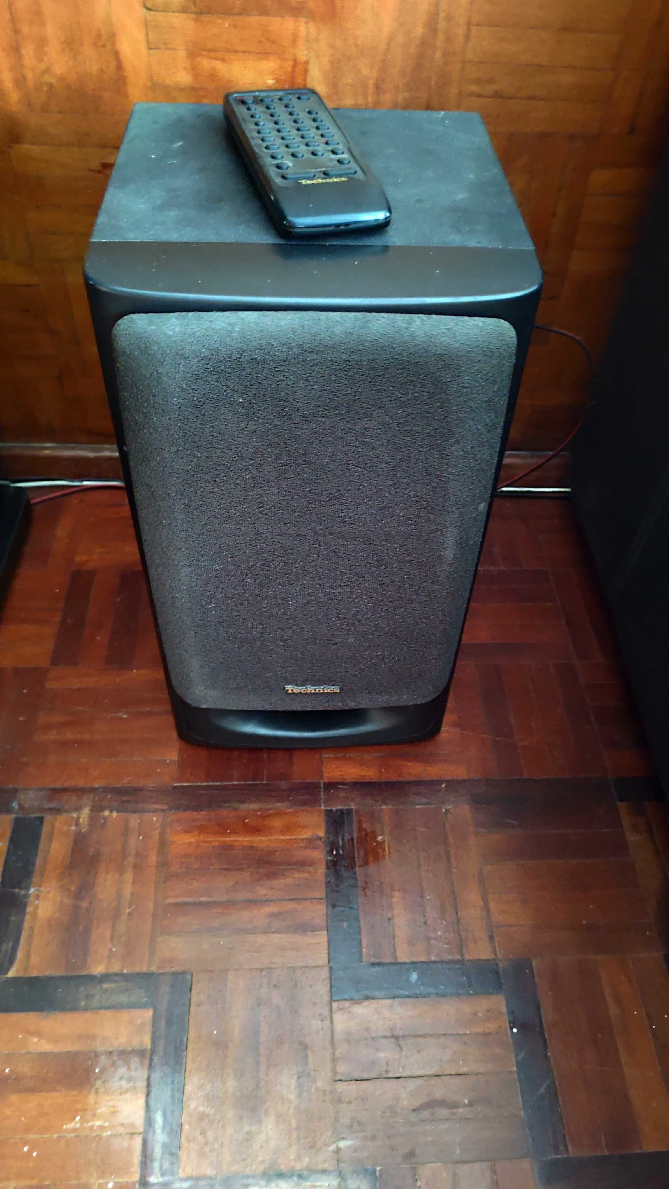 Aparelhagem Techincs Mini, com móvel original - Vintage