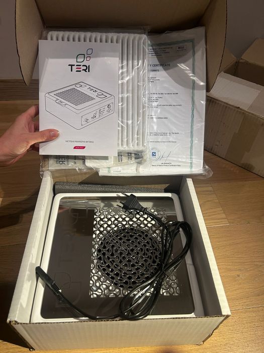 Витяжка TERI