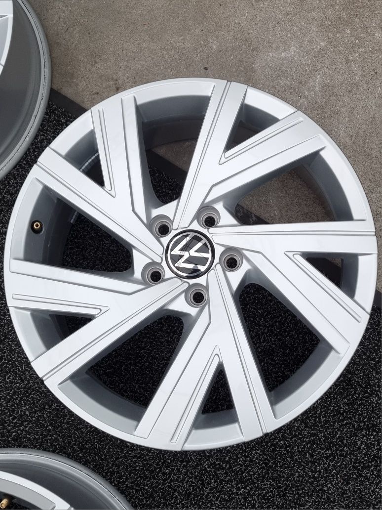 Felgi Alu 18" VW Golf VIII VII VI V Touran Caddy 5x112 SuperStan Orygi