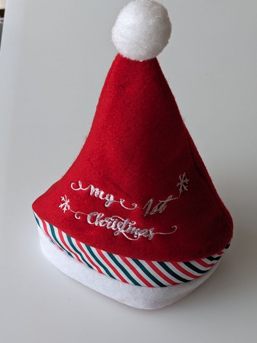 Czapeczka świąteczna -moje pierwsze święta