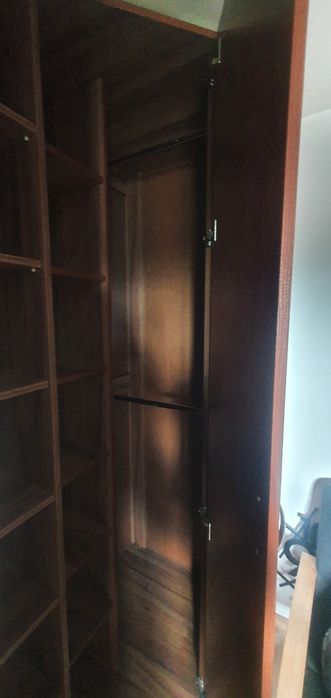 Szafa narożna drążki plus regał (I bieliźniarka w drogowej szafie)