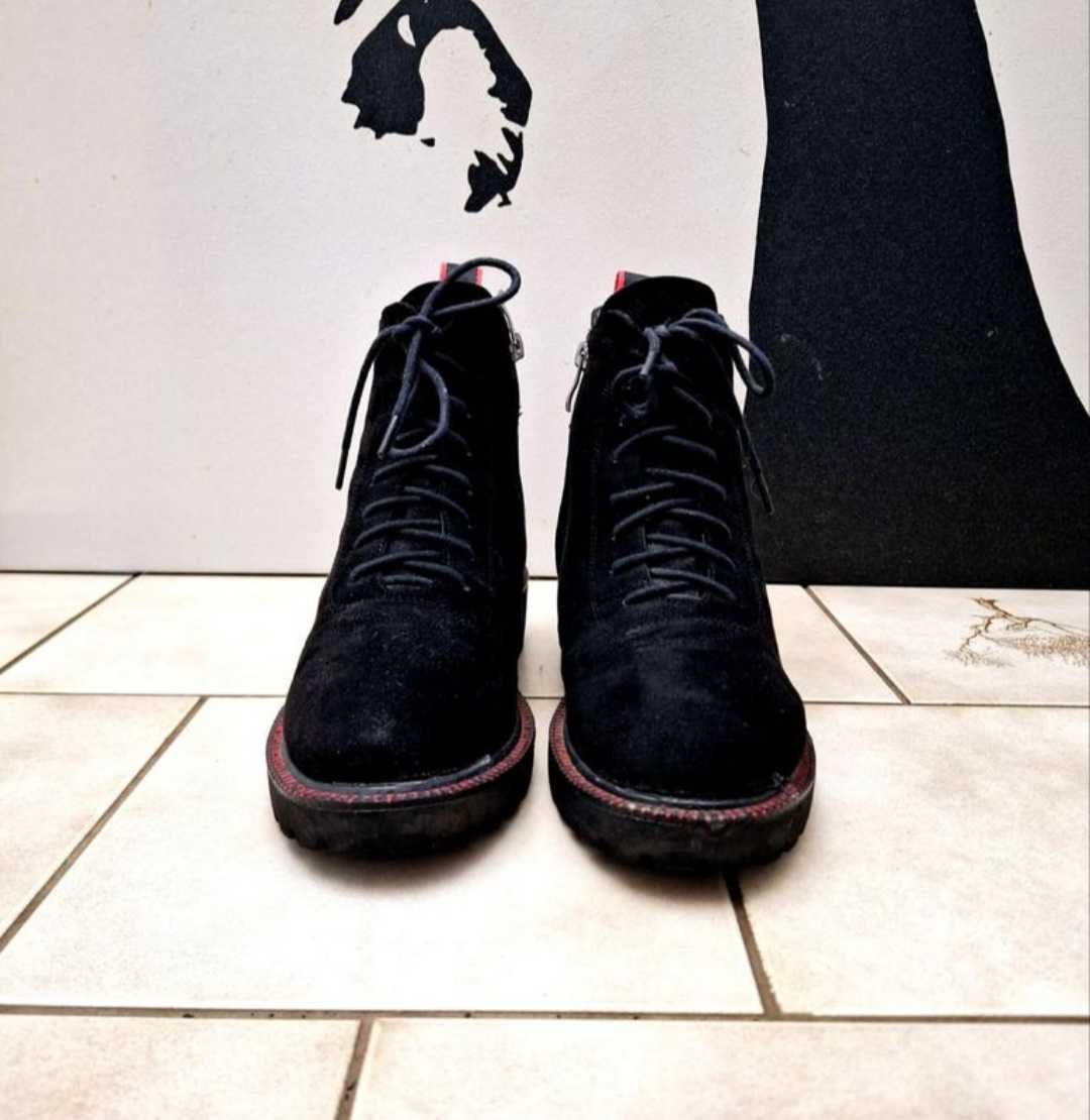 Чорні з червоним черевики, ботінки, loretta, італія