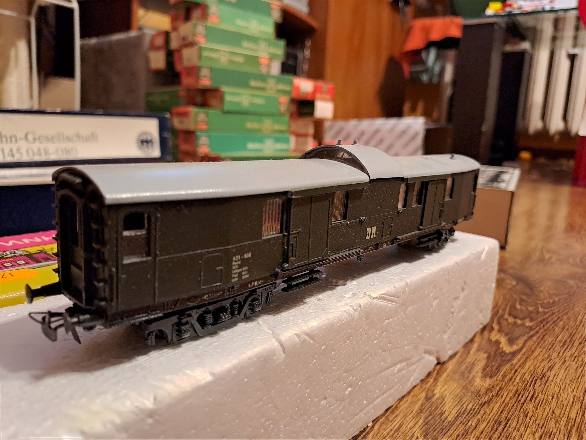 Wagon pocztowy H0