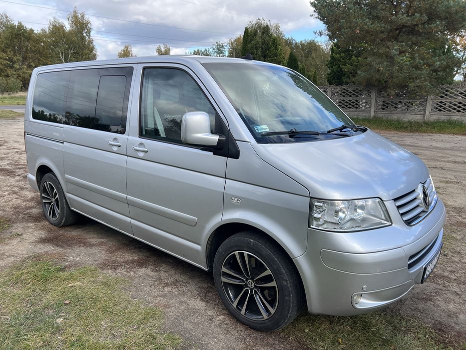 Volkswagen Multivan T5 2.5 TDI 7 osobowy,stolik 130 km 2006