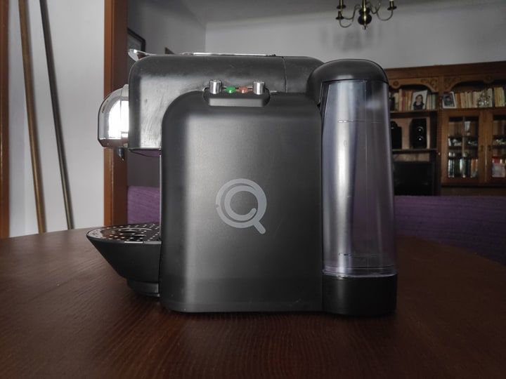 Máquina de Café Delta Qool