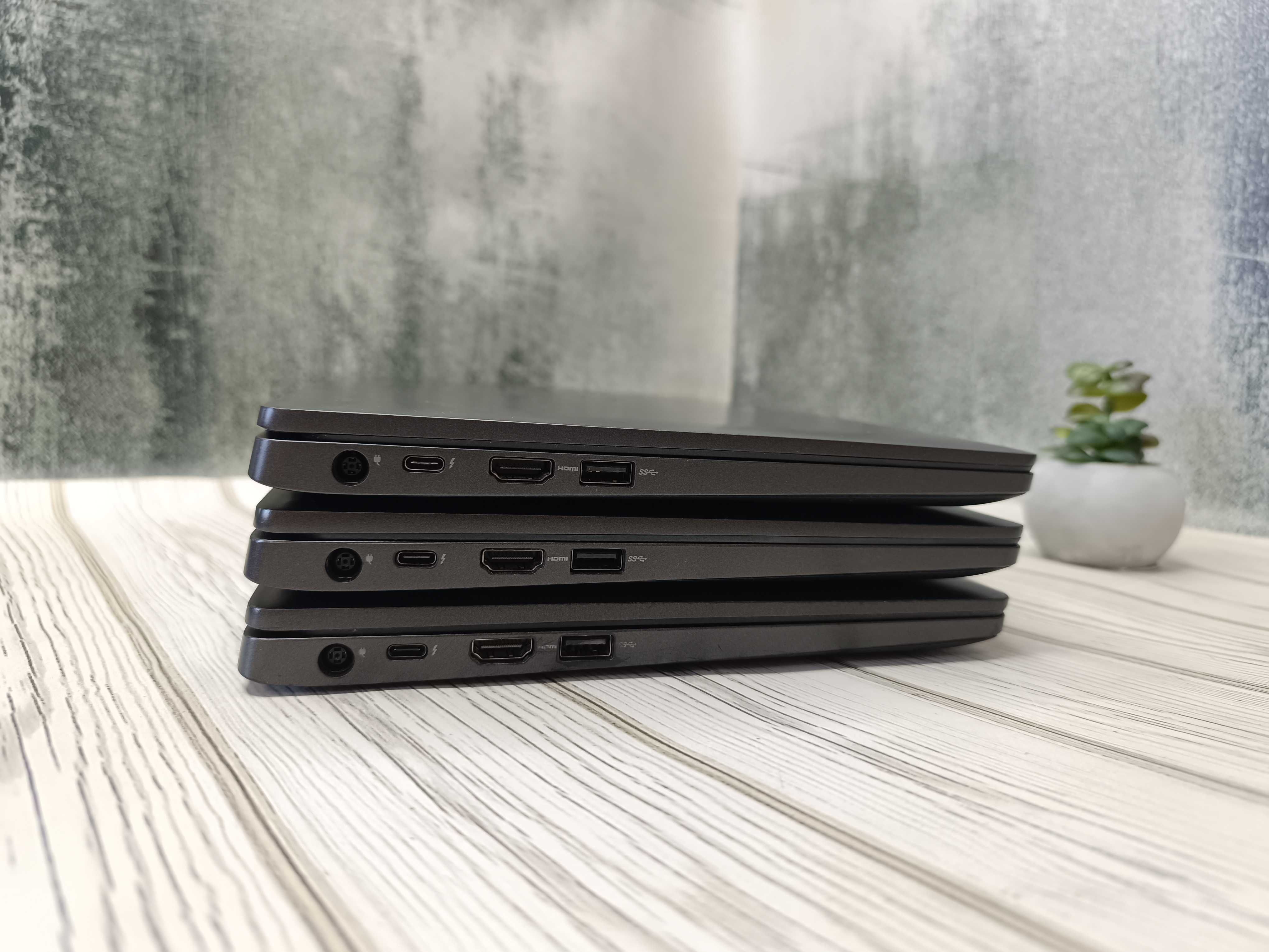 Ноутбук Dell Latitude 5300 IPS\4 ядра\ОЗУ 16 ГБ\SSD256GB\опт\роздріб