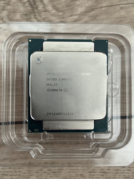 Procesor Intel core I7 5820K na socket LGA-2011-3