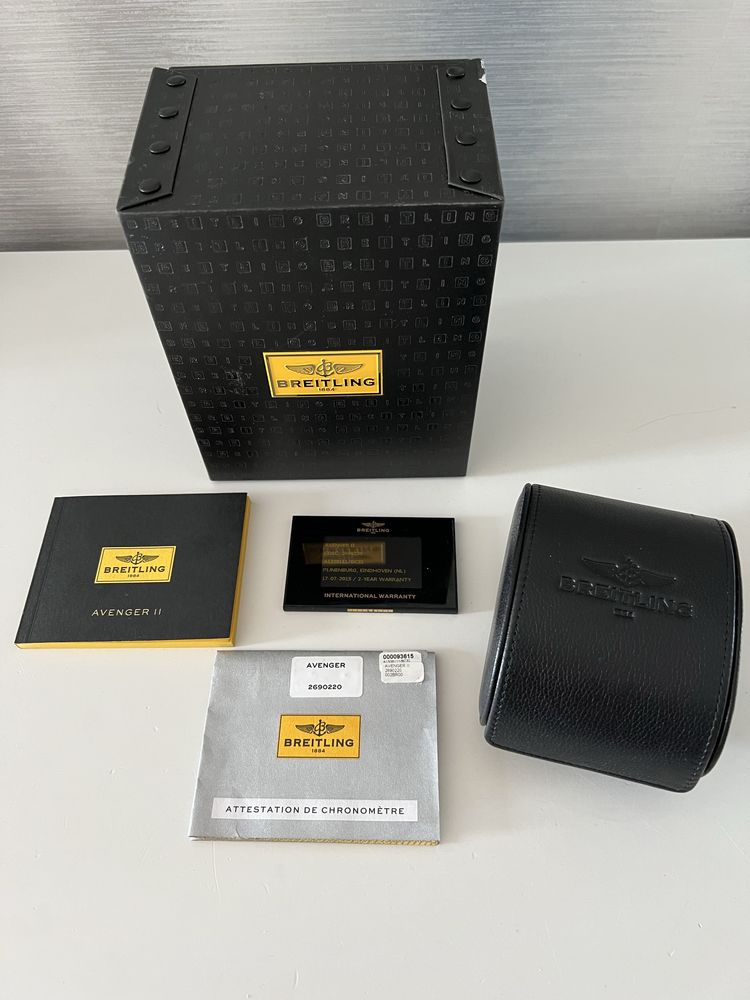 Breitling Avenger II Chronograph – komplet, stan bardzo dobry