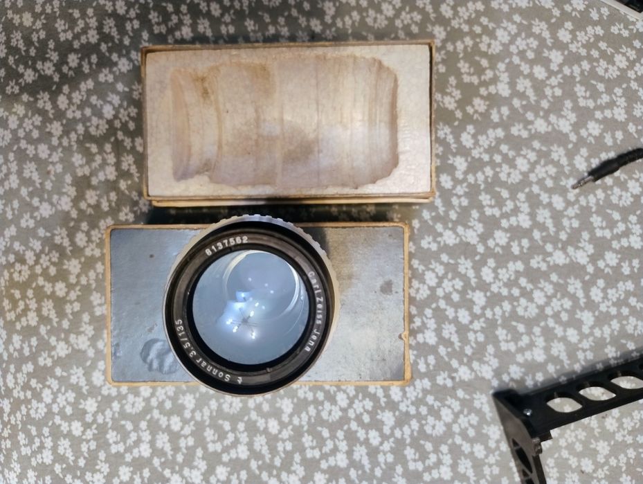 Obiektyw Carl Zeiss Jena Sonnar 3.5/135 M42