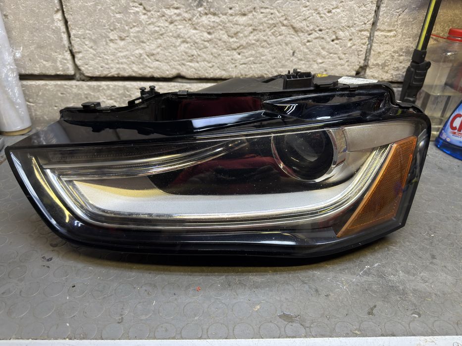 Фара audi A4B8 Fl L