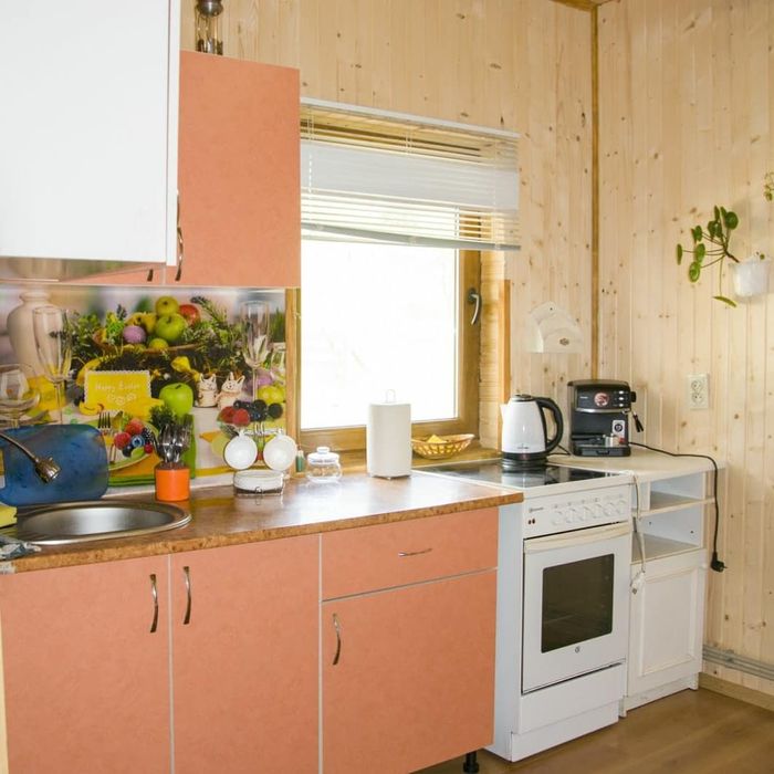 На НОВИЙ РІК ЗАНЯТО!    Будиночок в горах, село Яблуниця, 1 км від це