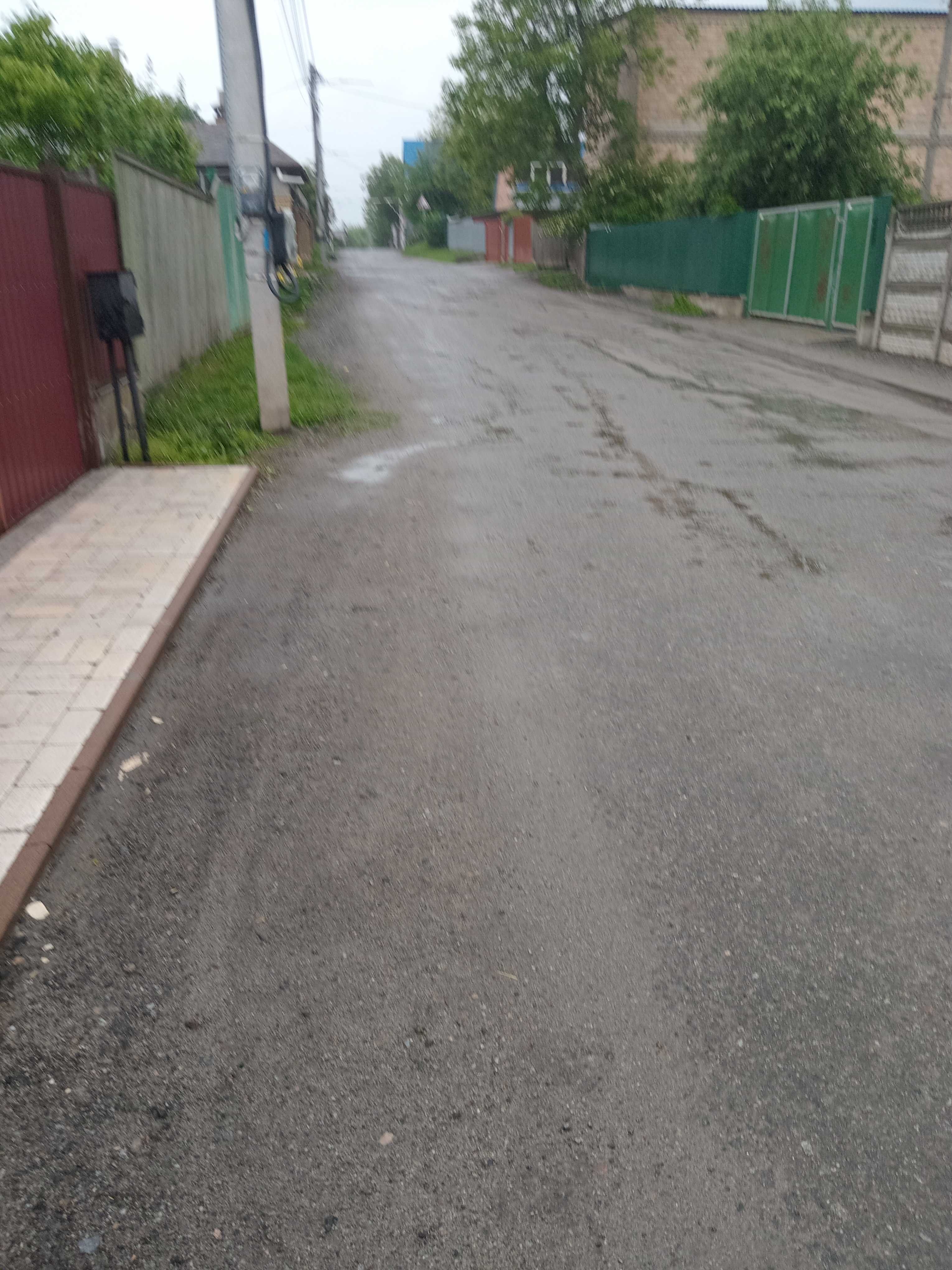 Здам будинок потребує ремонту. Київ, район Солом"янський. Торг