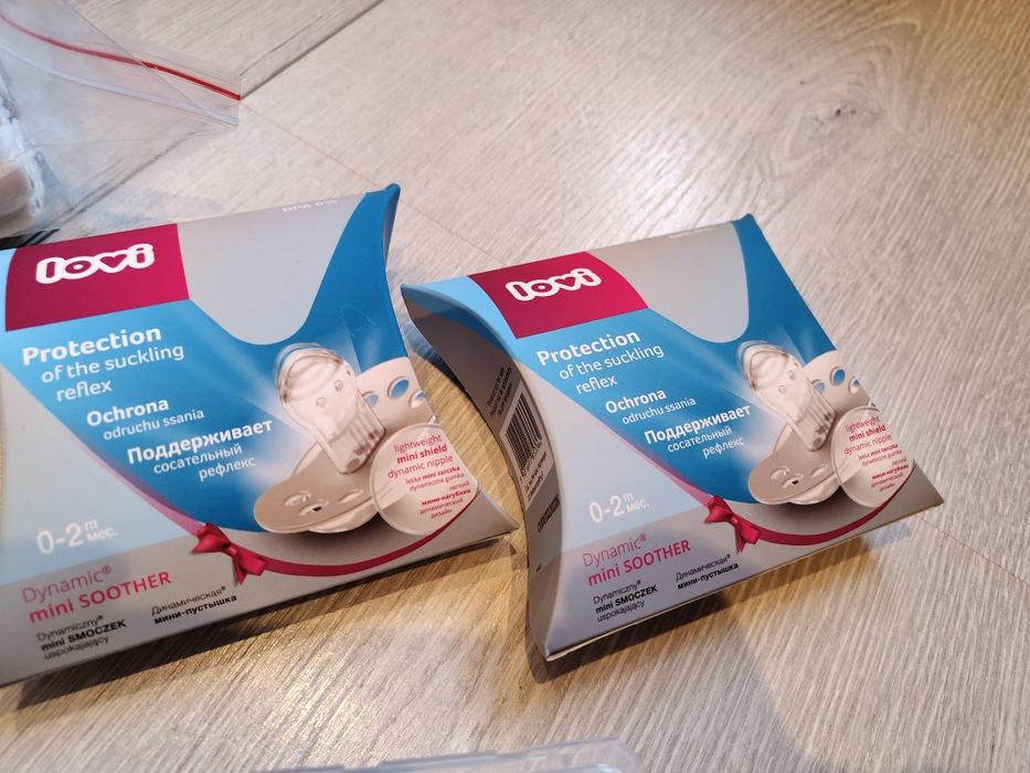 Pampersy Dada , smoczki