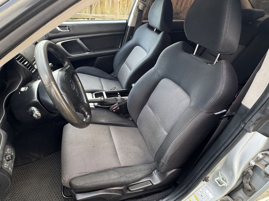 Subaru legacy 2.0 бензин автомат