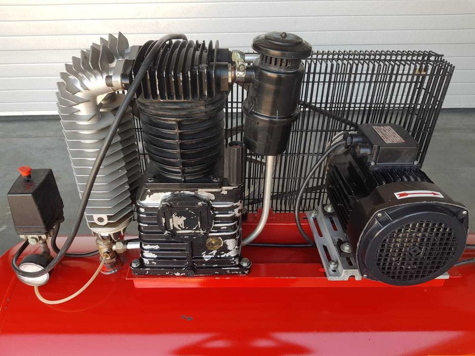 Kompresor GIS 270 L 6/25