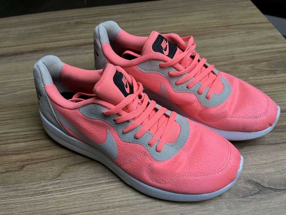 Nike Damskie Sneakersy Md Runner 2 Lw Różowy