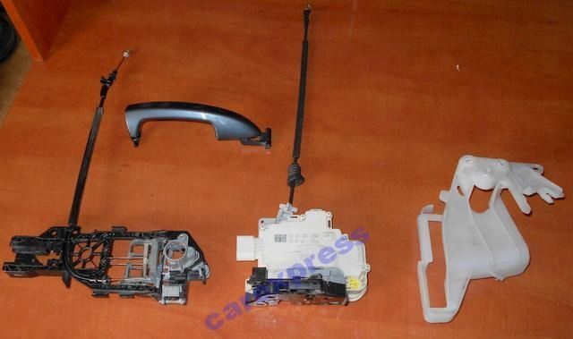 ZAMEK DRZWI PRZÓD PASSAT B6 B7 3C01837015A