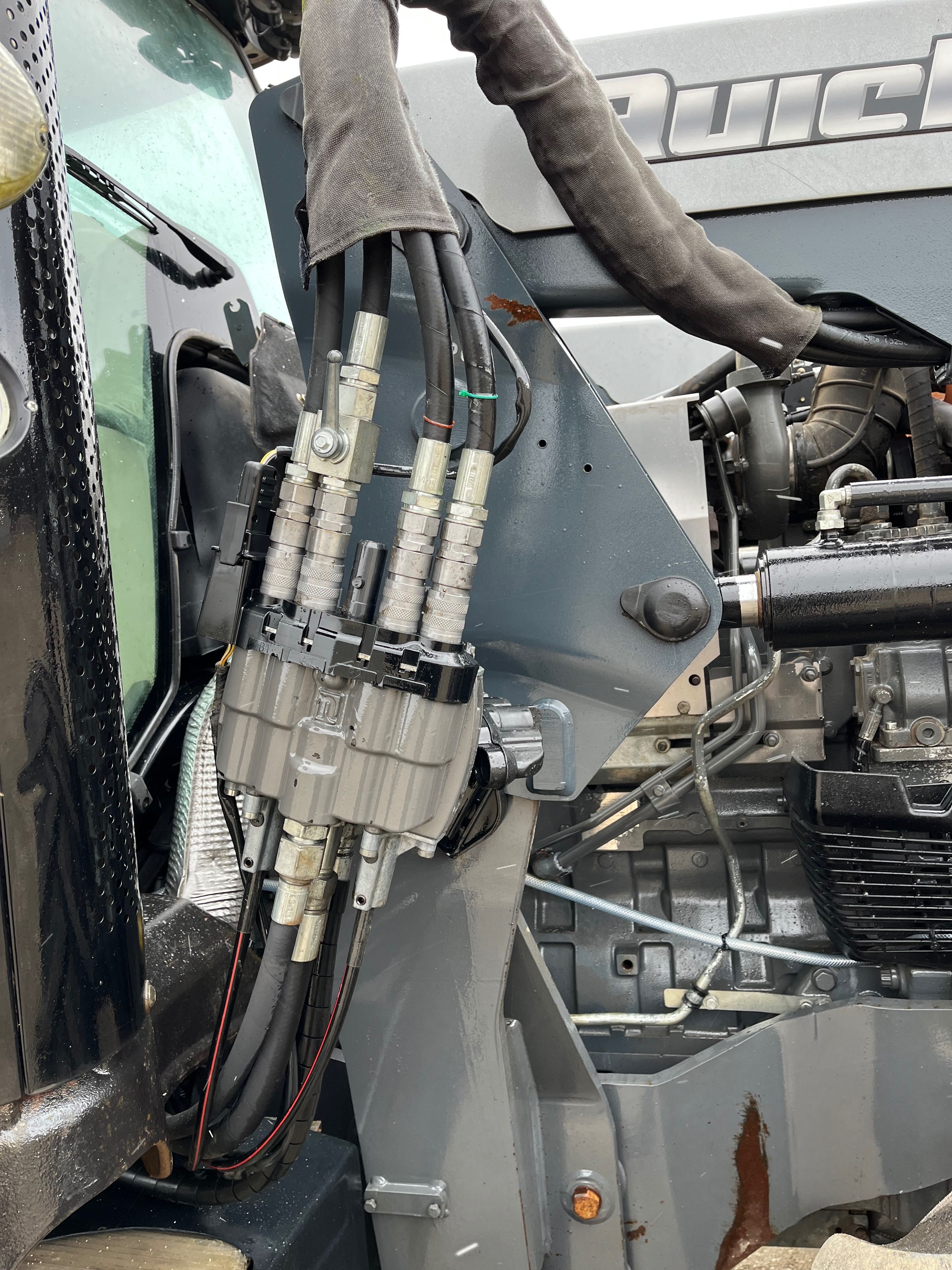 Ładowacz czołowy Quicke Q 66 massey ferguson