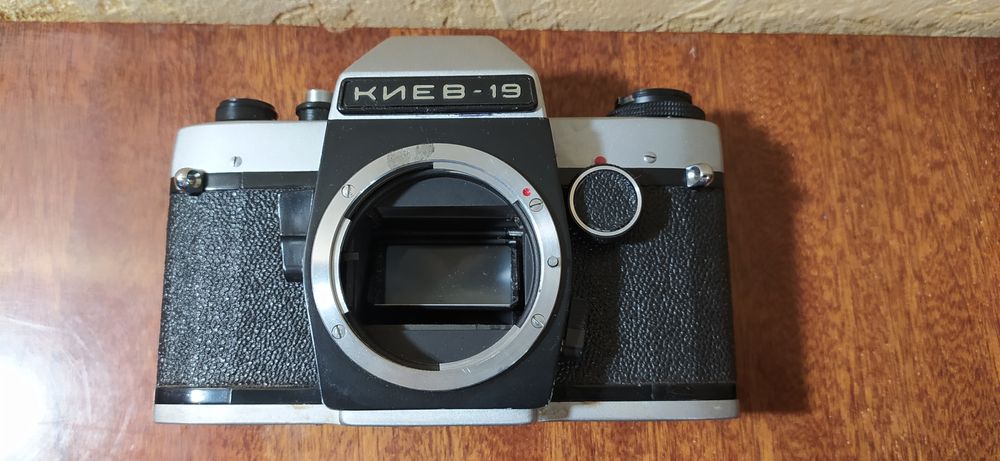 Фотоаппараты Olympus OM-1 n,Praktica L, Киев 19,Киев 19м, ,  рабочие