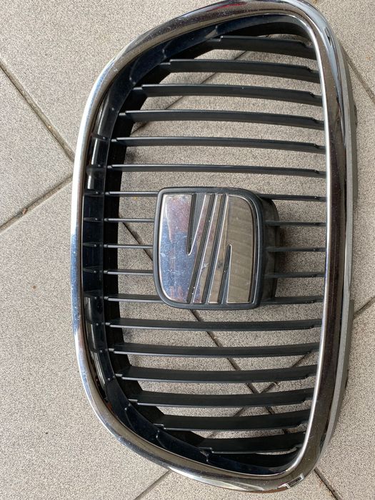 Grill kratki zderzaka Seat Leon 2