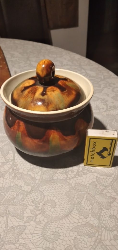 Piękna, z lat 80 tych,  bombonierka porcelanowa ZSRR