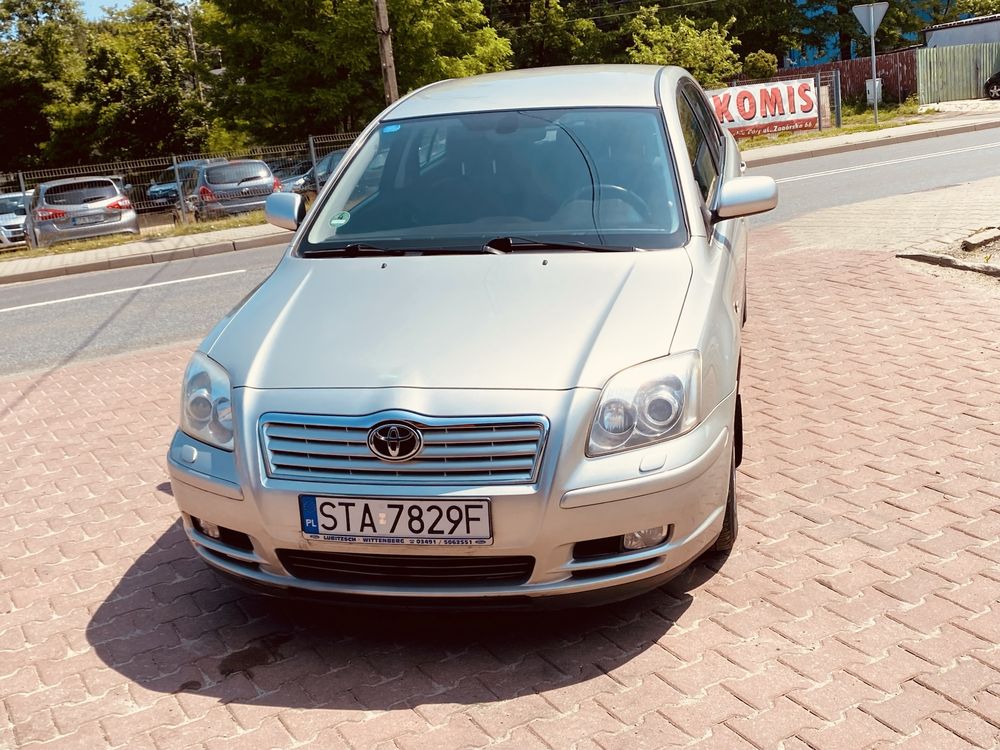 toyota avensis rok 2005 poj 1,8 przeb 178tyś AUTOMAT ZADBANY