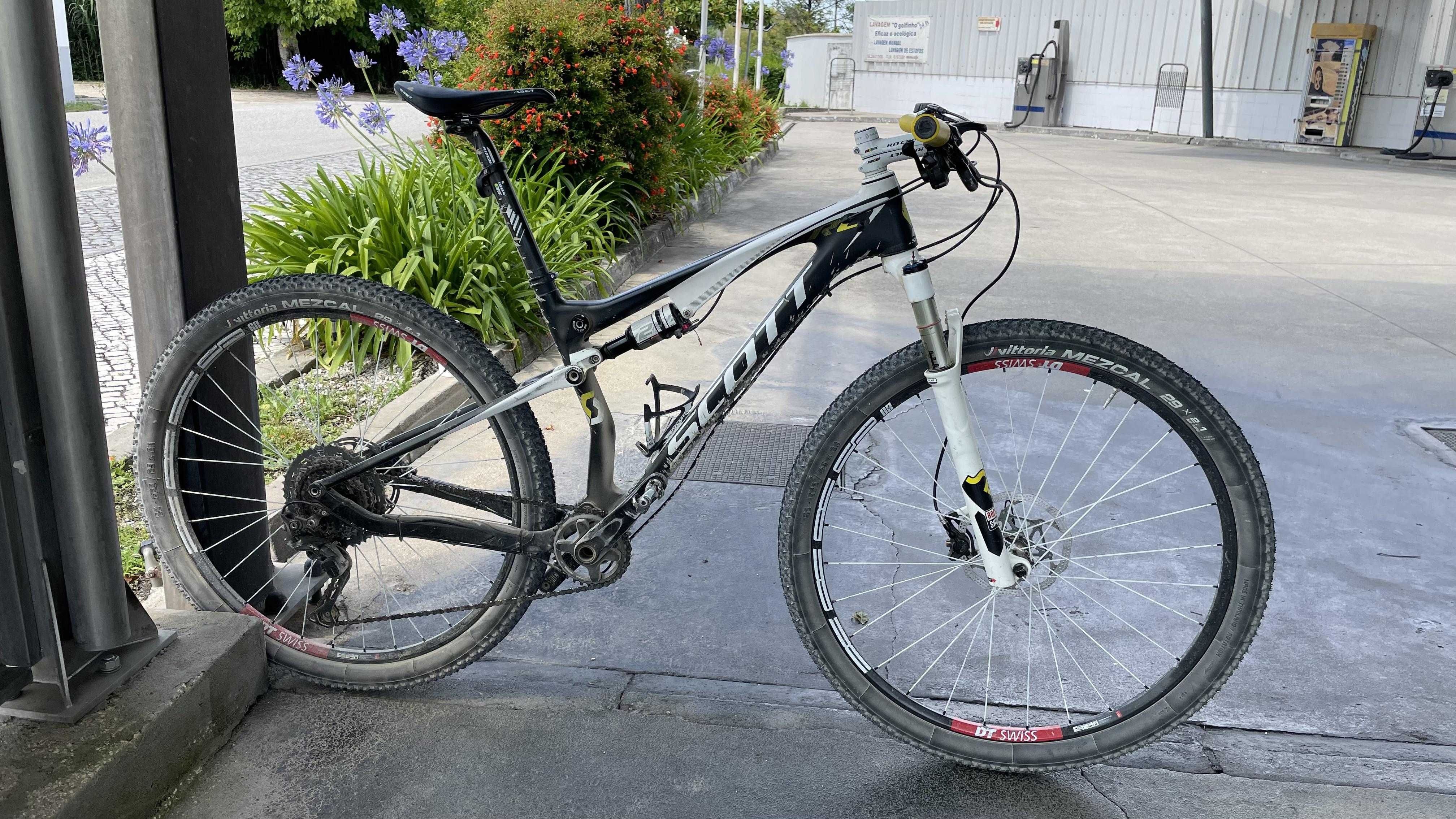 Scott Spark RC 29 Carbono