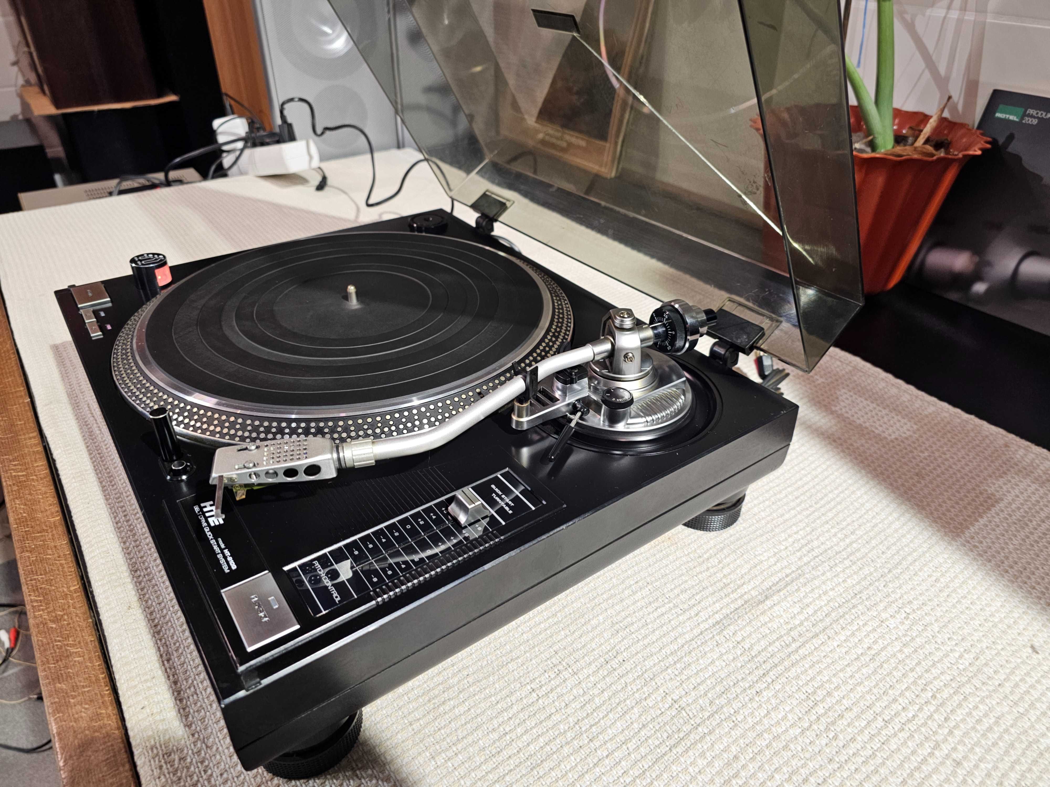 Програвач HTE HT-910Q / Technics SL-1210