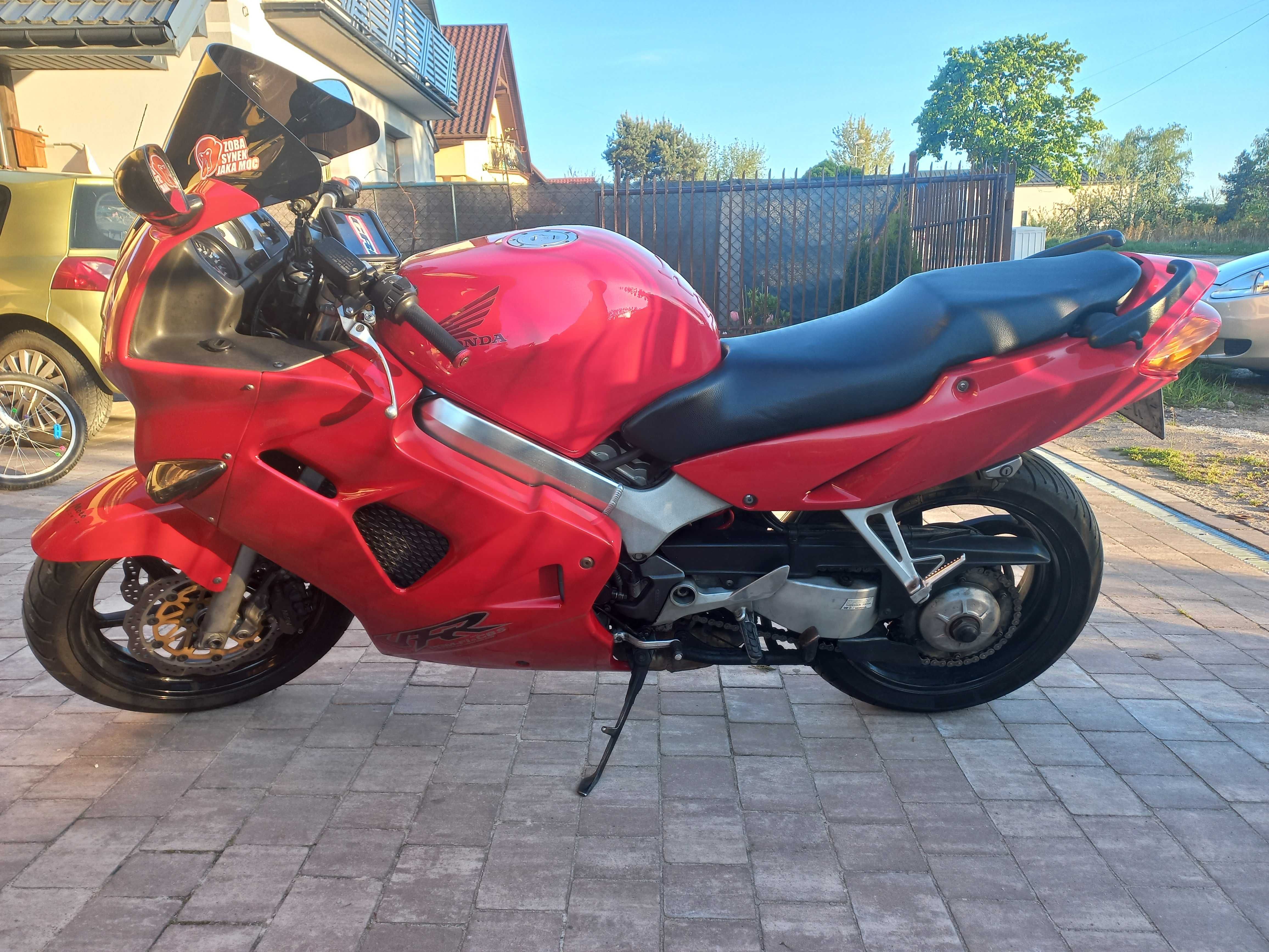 Sprzedam motocykl Honda VFR800 Fi rc46