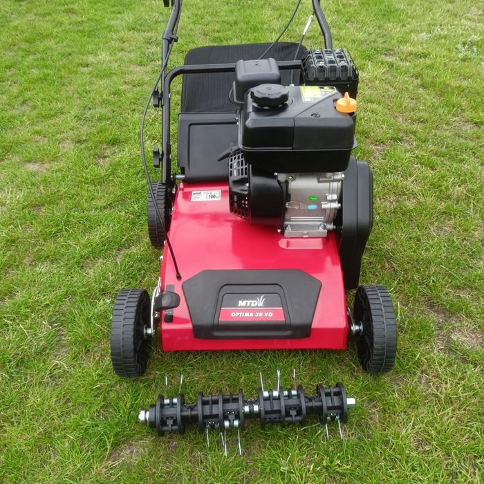 Wynajmę wertykulator-aerator spalinowy MTD