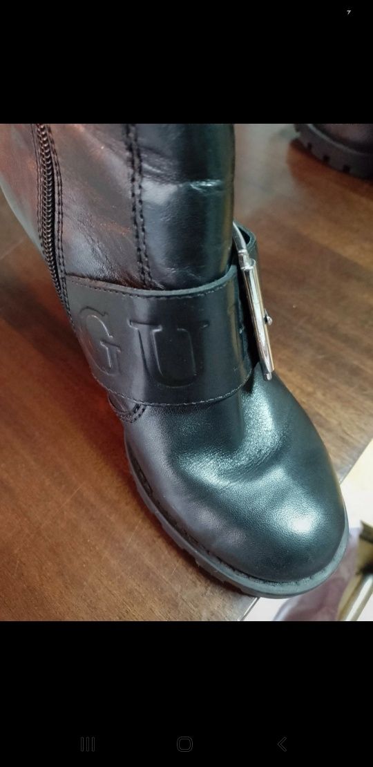 Botki Guess rozmiar 35