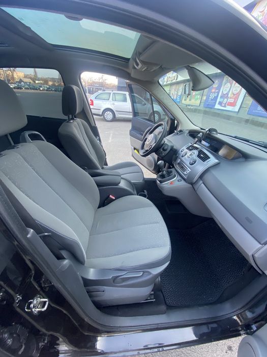 Продам 2008 року Renault scenic 2 з панорамою,  комплектація повна