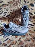Кросівки Adidas Ozelia