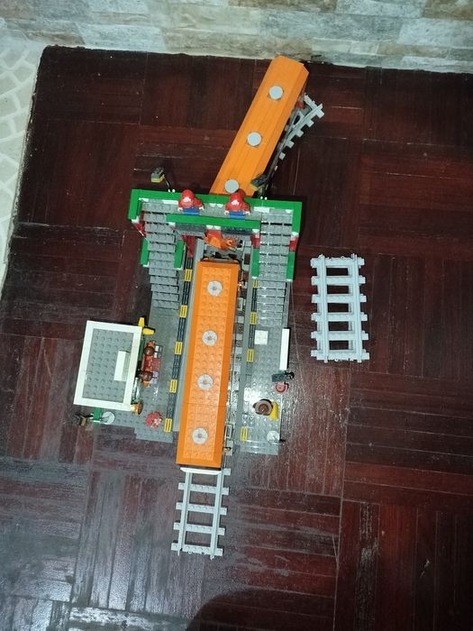 BRICK E FUN Traim Station