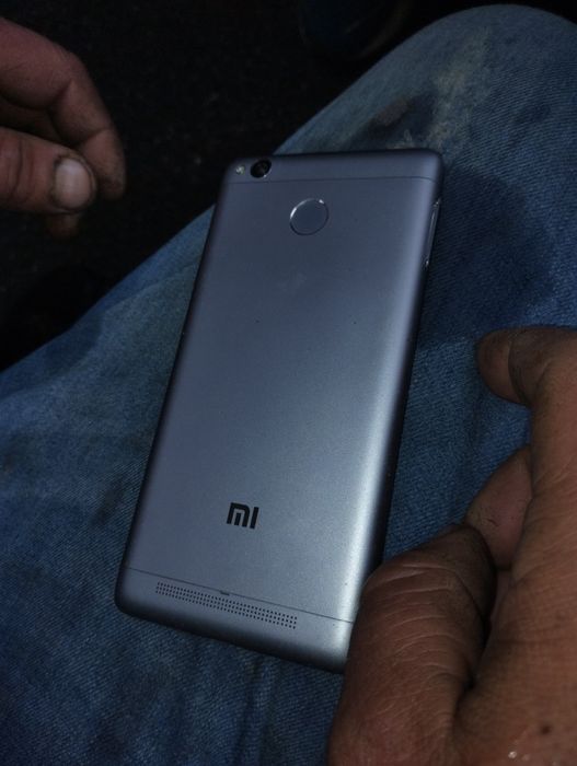 Xiaomi redmi 3s,2/16, новая батарея!