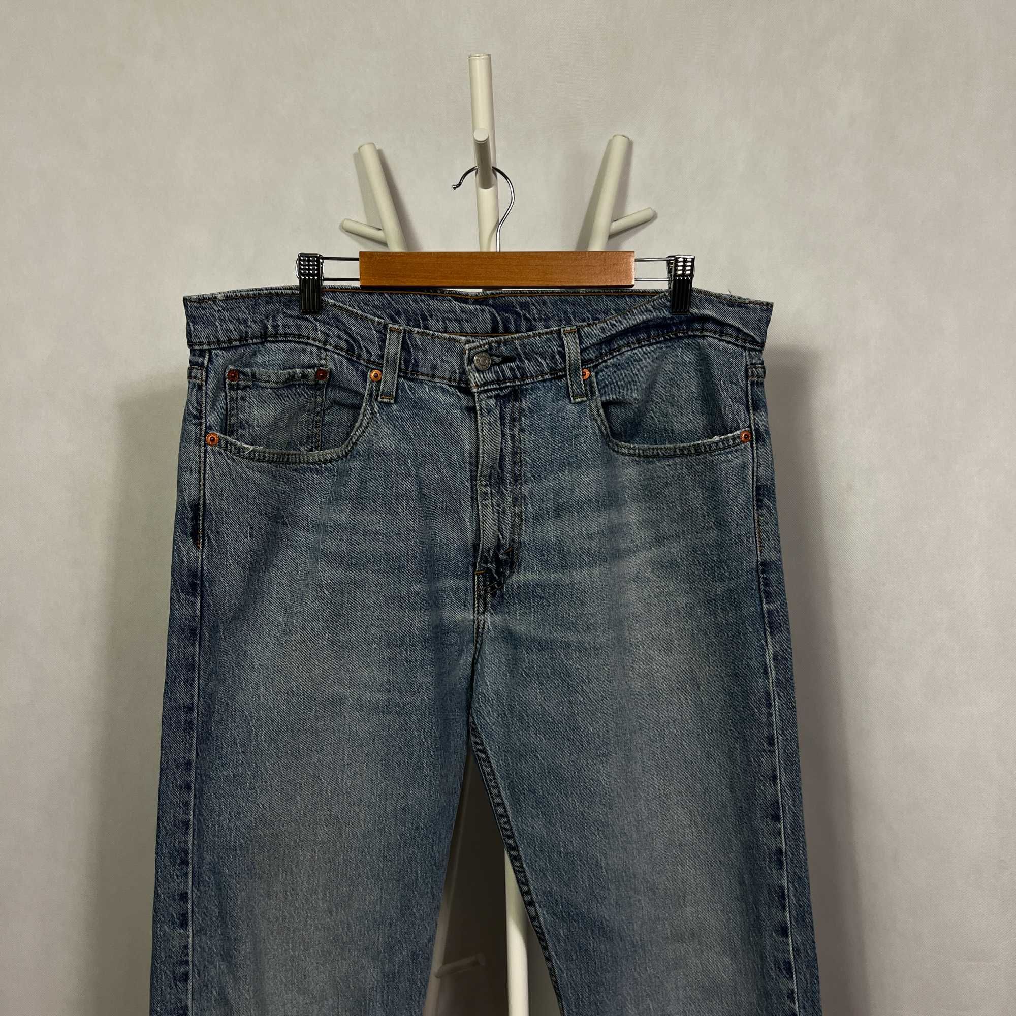 Spodnie jeansowe jeansy Levis 502