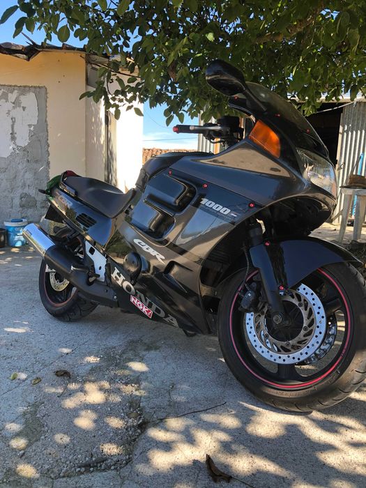 Mota honda cbr 1000F