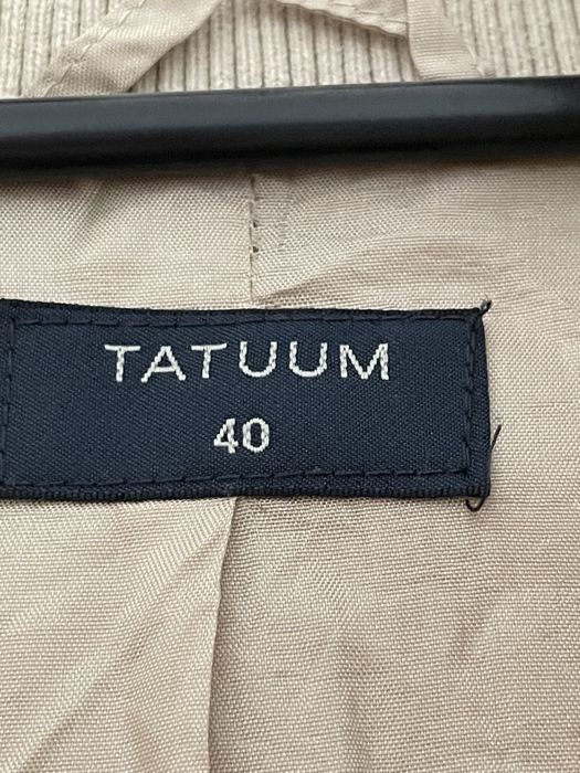 Beżowy płaszcz TATUUM