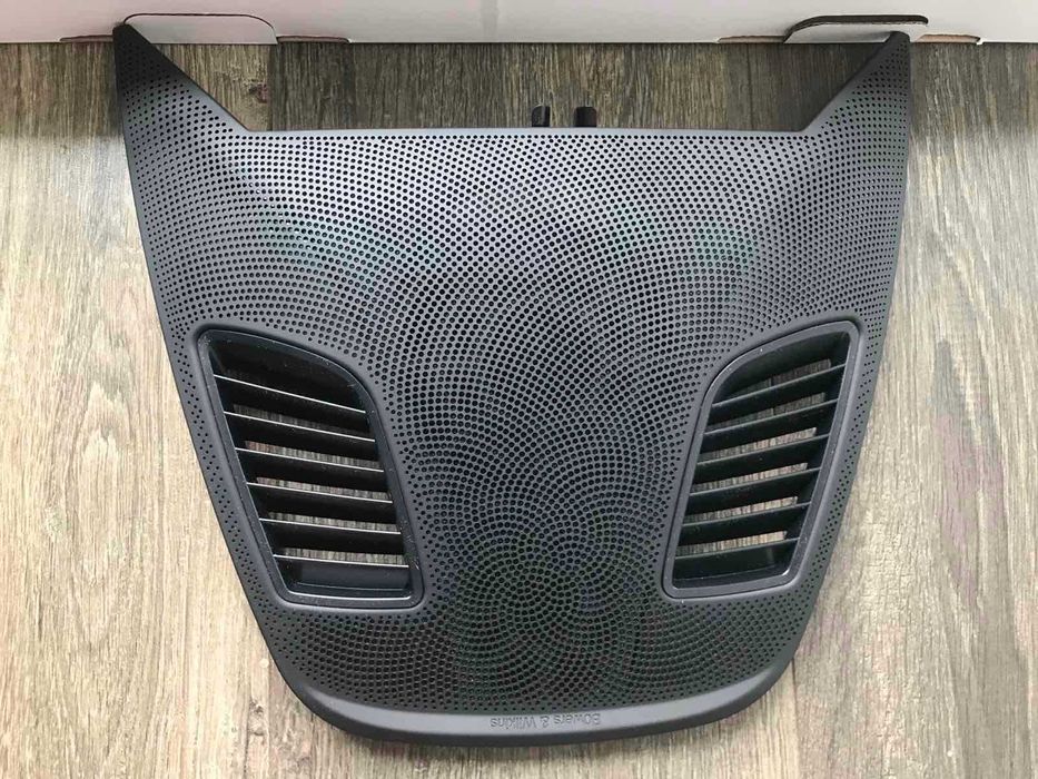 Сітки Bowers & Wilkins з підсвіткою для BMW G30 / F90