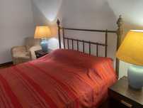 Excelente oportunidade - Quarto de casal completo