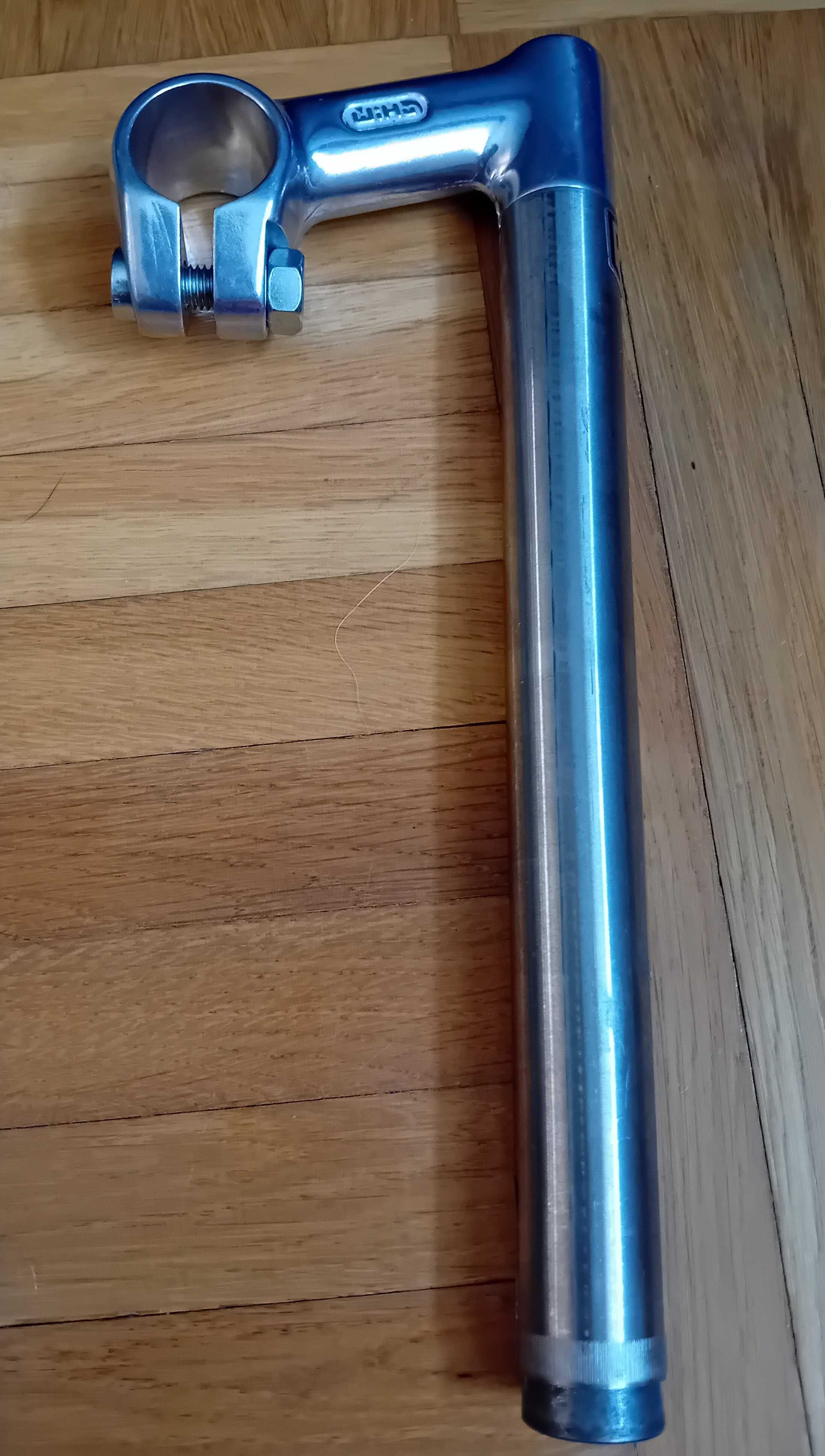Retro mostek,wspornik kierownicy firmy WiHu dł.23cm srebrny / NOWY/.