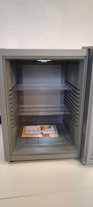 Lodówka szklane drzwi 42L Klarstein   S-268