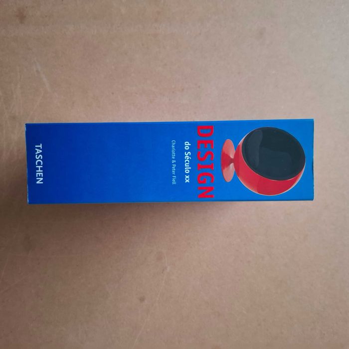 Design do século XX, de Charlotte e Peter Fiell