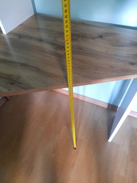 Biurko rogowe z nadstawką