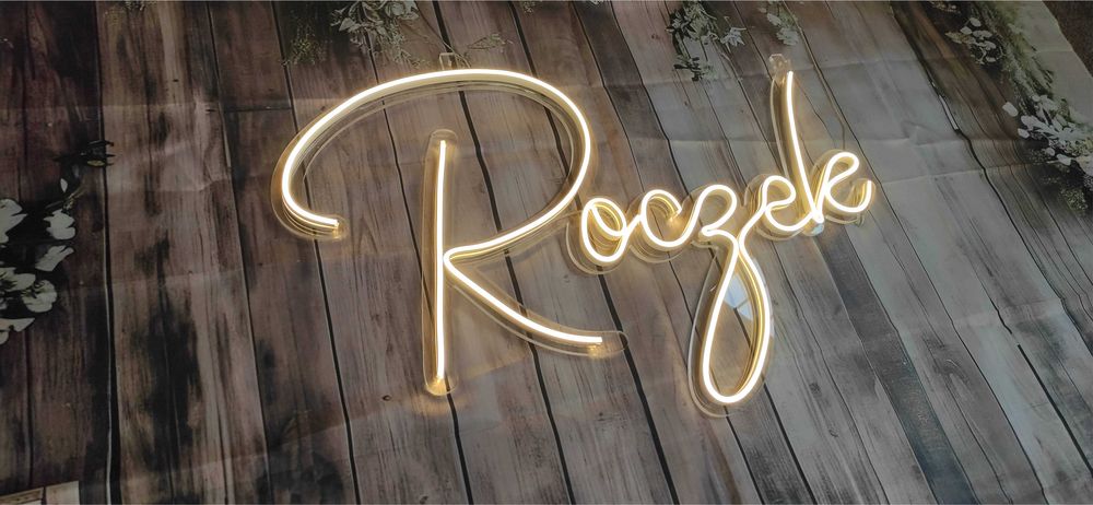 Roczek neon led , napis podświetlany