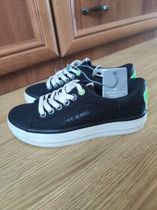 Trampki damskie młodzieżowe Cross jeans